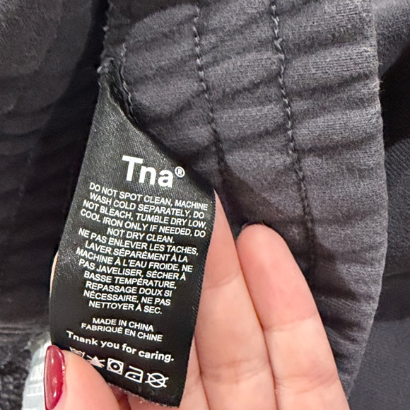 TNA COZY AFA Charcoal Jogger Pants - Picture 5 of 7